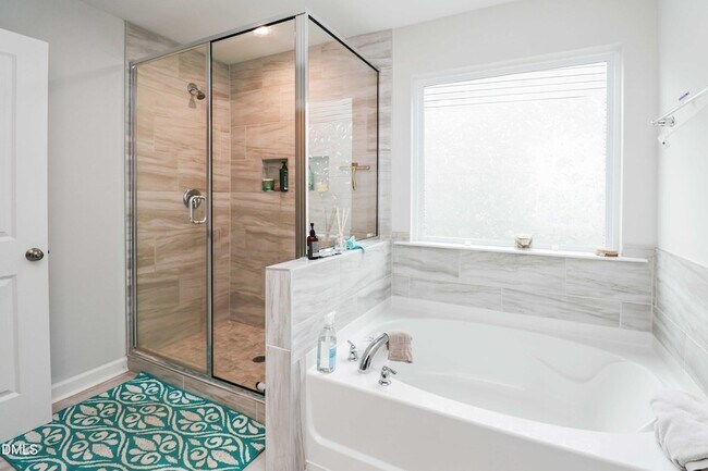 Building Photo - 396 Bent Willow Dr