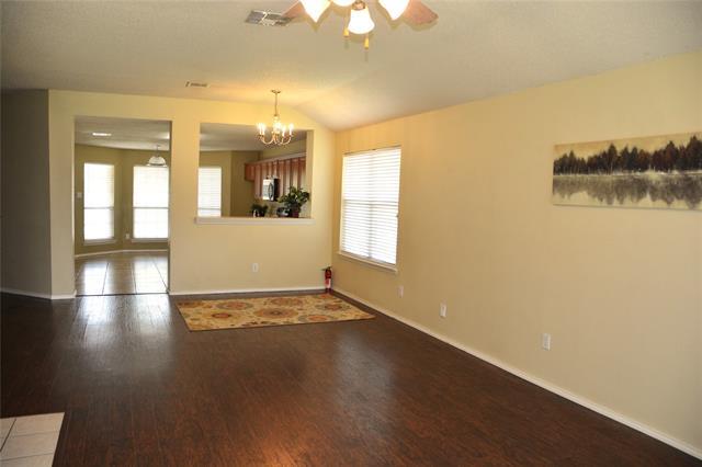 Building Photo - 9809 Carter Dr
