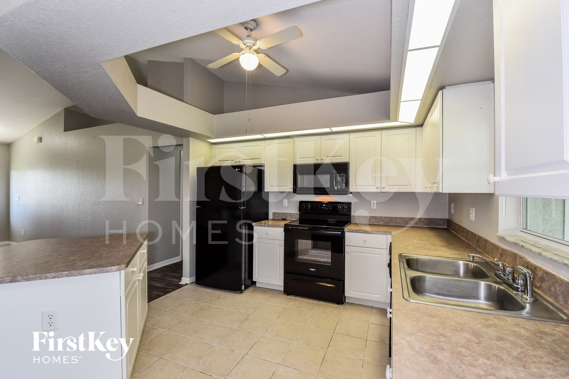 Building Photo - 3619 NW 41st Ln