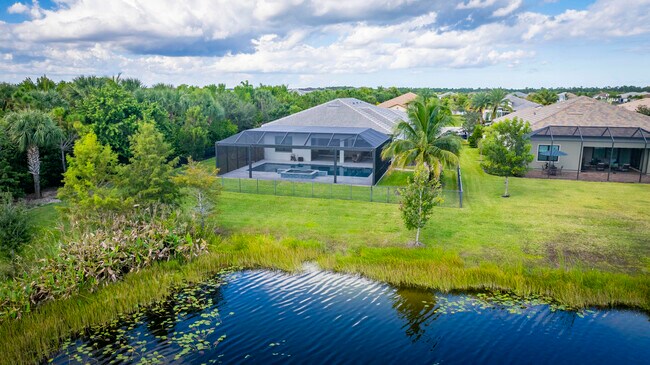 Building Photo - 11624 SALLY ANN Dr