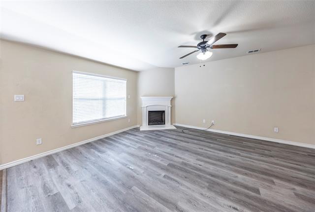 Building Photo - 1821 Abby Creek Dr