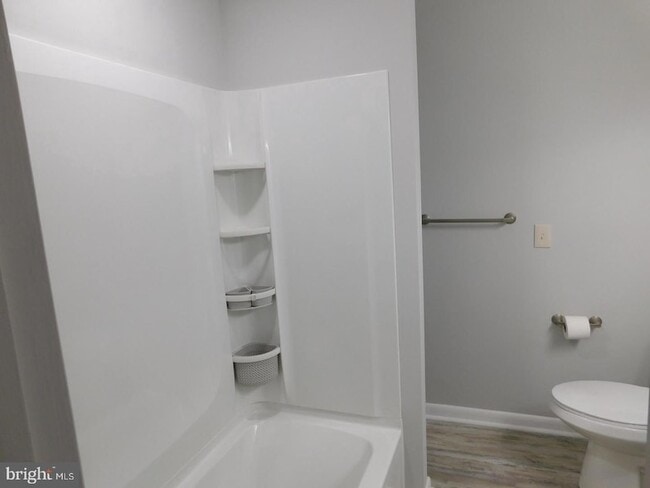 Building Photo - 1242 S Governors Ave