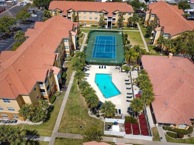 Building Photo - 10764 70th Ave