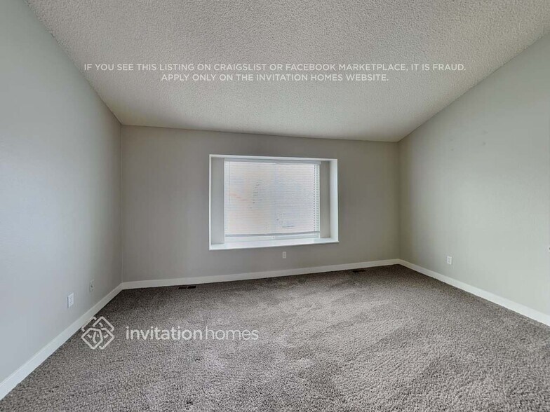 Building Photo - 10418 Strasburg Way