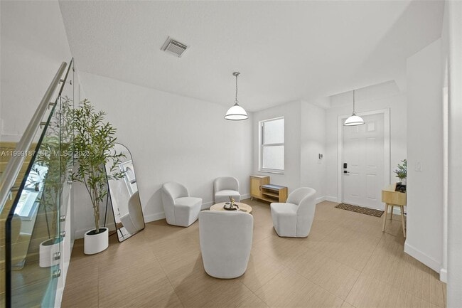 Building Photo - 11613 NW 78th St