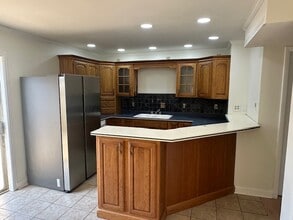 Building Photo - 5709 Bramblegate Rd