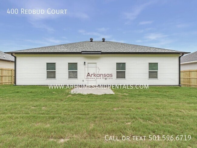 Building Photo - 400 Redbud Ct