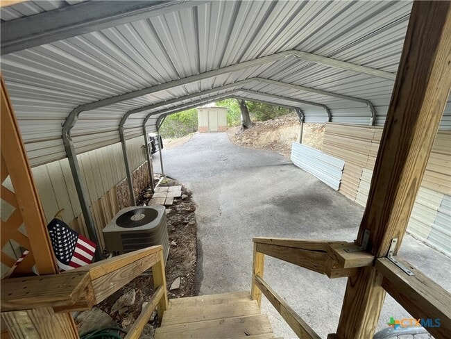 Building Photo - 5766 Chimney Rock