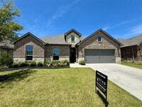 Building Photo - 809 Uplands Dr