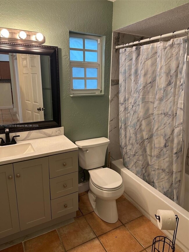 Building Photo - 1830 Banyan Creek Cir N