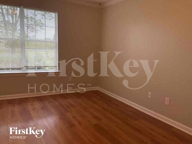 Building Photo - 170 Mills Creek Ln