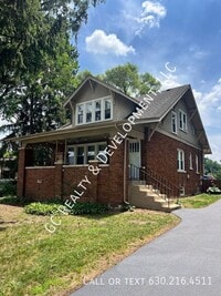 Building Photo - 2317 Maple Ave