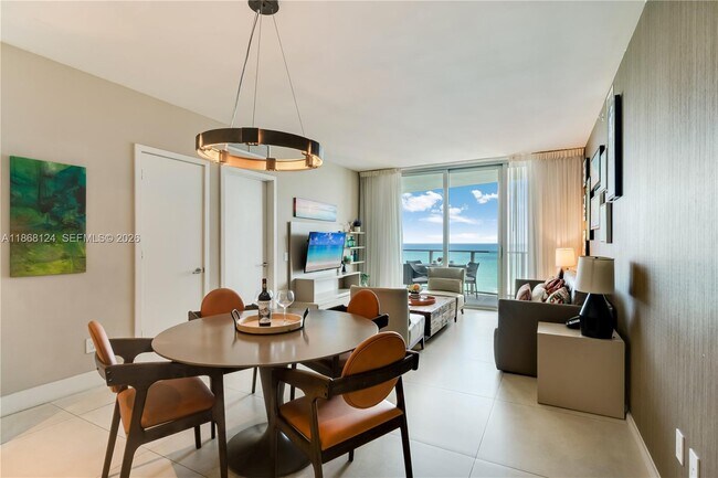 Building Photo - 4111 S Ocean Dr