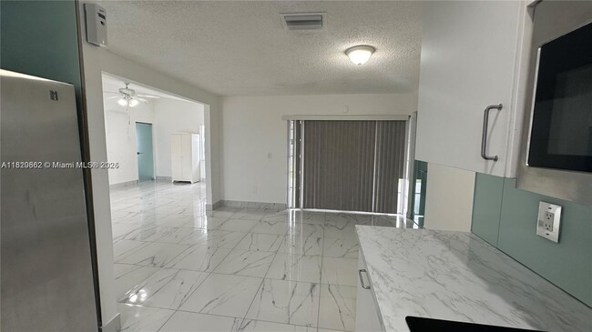 Building Photo - 13060 SW 262nd Terrace