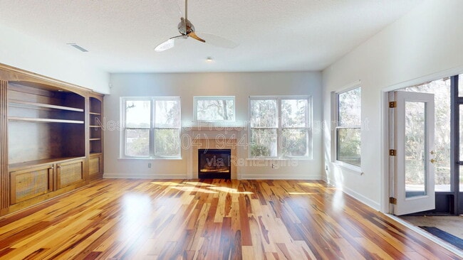 Building Photo - 13435 Nottingham Knoll Ct