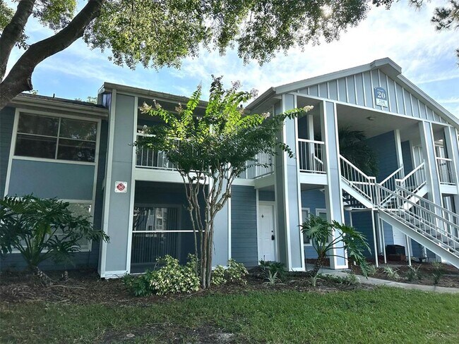 Primary Photo - 718 Sugar Bay Way