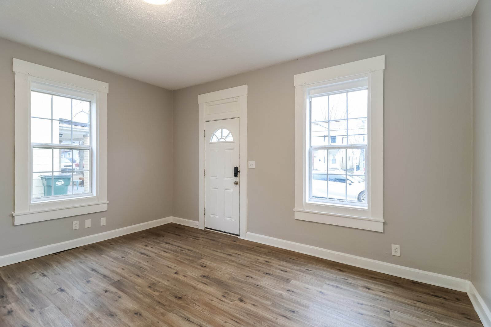 Building Photo - 831 Greenwood Ave