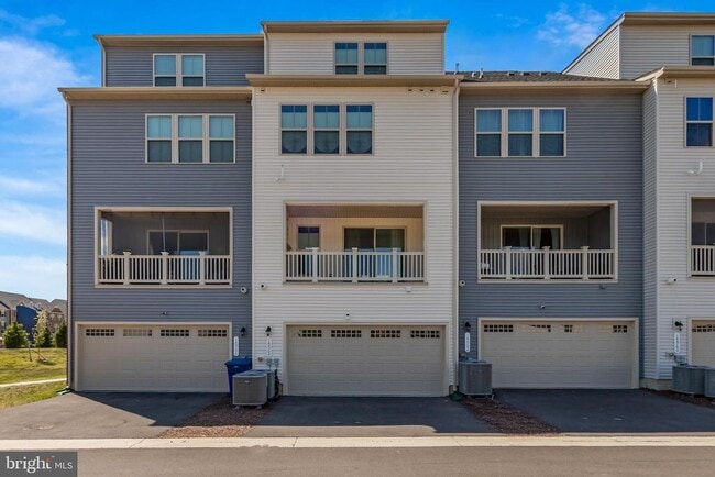 Building Photo - 14964 Mattawoman Dr