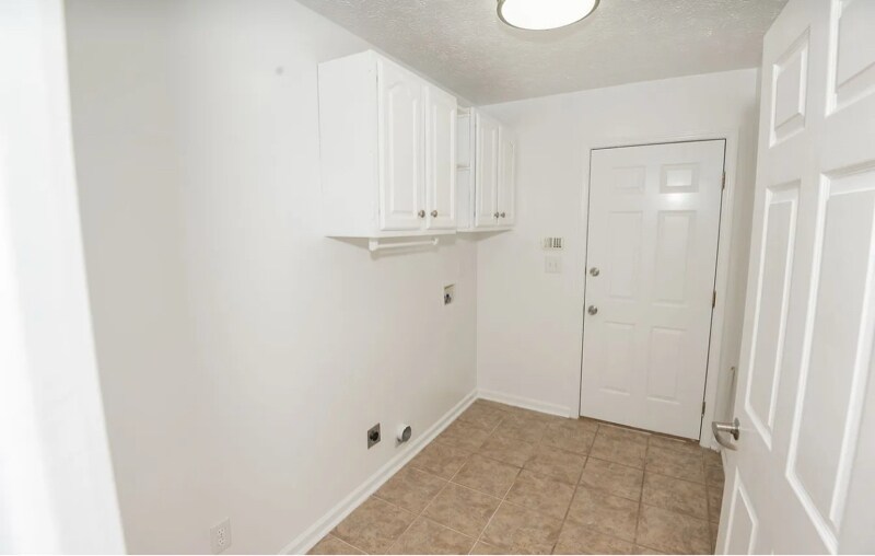 Building Photo - 7337 Heathermoore Loop