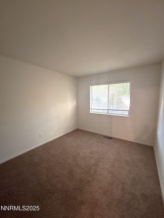 Building Photo - 4835 Canyon Run Dr