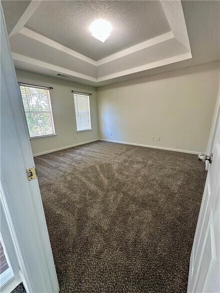 Building Photo - 3635 Spring Mesa Dr SW