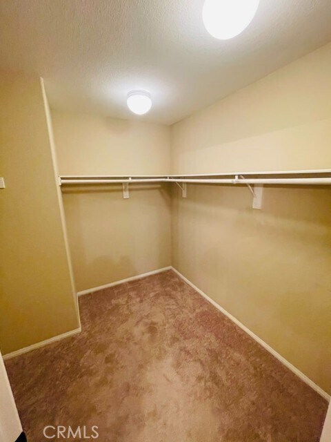 Building Photo - 42020 Dahlia Way