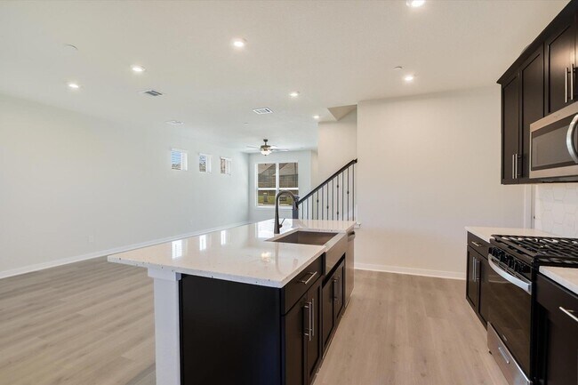 Building Photo - 2500 Forest Creek Dr