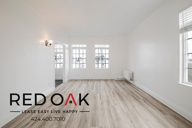 Building Photo - 535 S Gramercy Pl