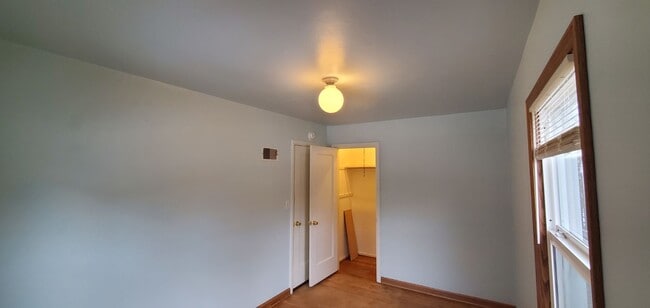 Building Photo - 1217 1/2-1220 1/2 N 26th St