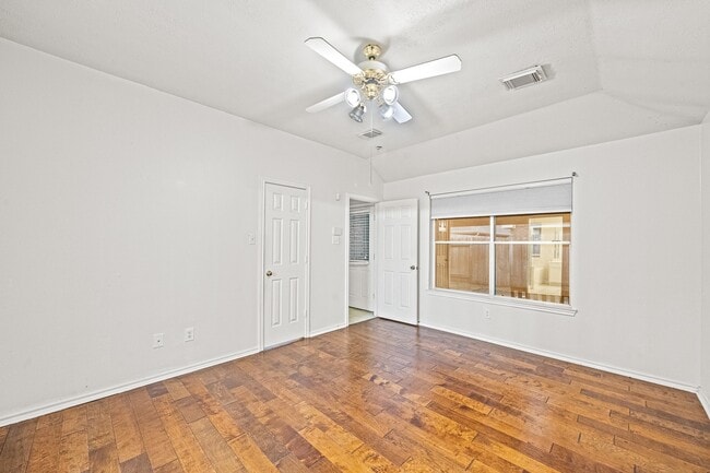 Building Photo - 13130 Eldridge Meadow Dr