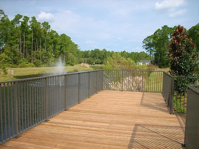 Building Photo - Belle Haven 2-Bedroom Condo with Pond View and Garage