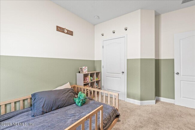 Building Photo - 162 Creekmore Dr