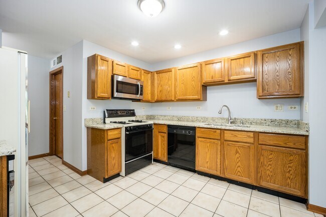 Building Photo - 143 Millers Crossing