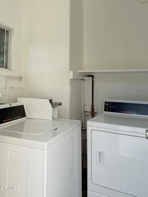 Building Photo - 1827 Santa Ynez St