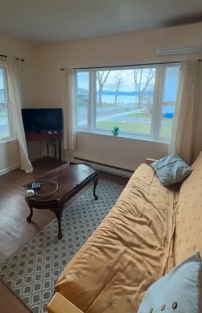 Building Photo - 56 Wright Ave