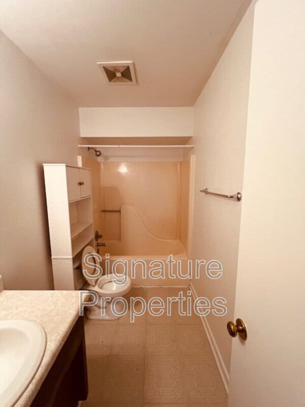 Building Photo - 5127 Timbercreek Ct