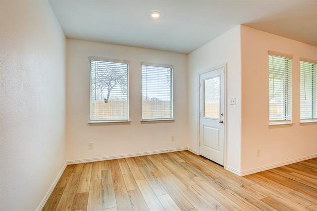 Building Photo - 532 Ranchito Pass