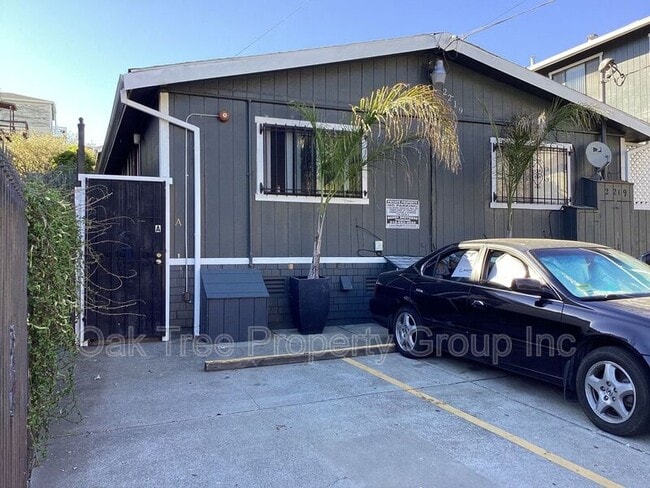 Building Photo - 2225 23rd Ave