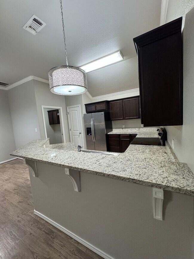 Building Photo - Southwest home in Cooper ISD