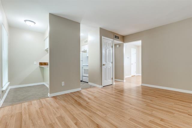 Building Photo - 5508 Tremont St