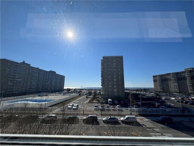 Building Photo - 7914 Rockaway Beach Blvd