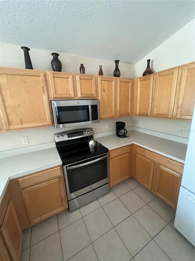 Building Photo - 321 Troon Cir