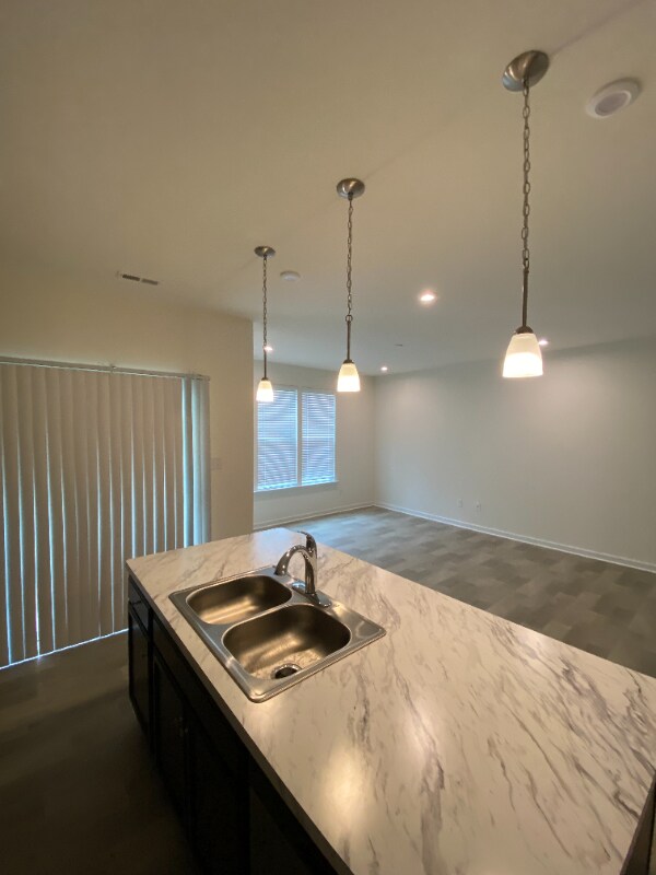 Building Photo - 7702 Leeds Castle Ln