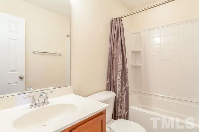 Building Photo - 1121 Consortium Dr.