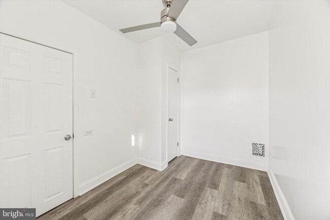 Building Photo - 2336 Pierce St