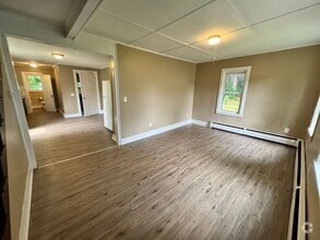 Building Photo - Fairfield 3/4 Bedroom Single Family Home