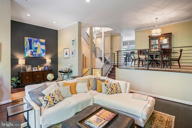 Building Photo - 11434 Cedar Ridge Dr