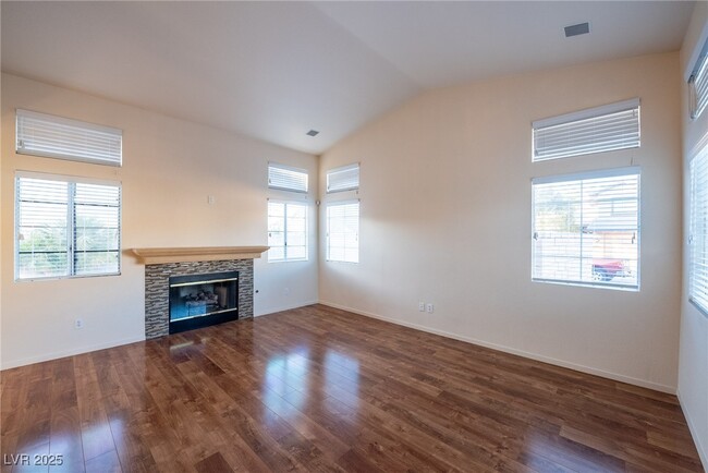 Building Photo - 273 Manzanita Ranch Ln