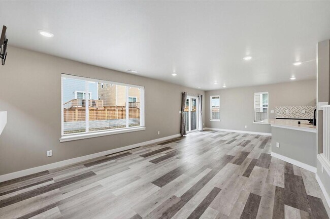 Building Photo - Spacious Newer Lacey Home | 3-Bed Home with A/C, Gas Fireplace, Bonus Loft & Fully Fenced Backyard!