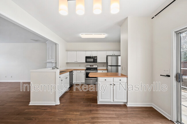 Building Photo - 601 Old Hickory Blvd